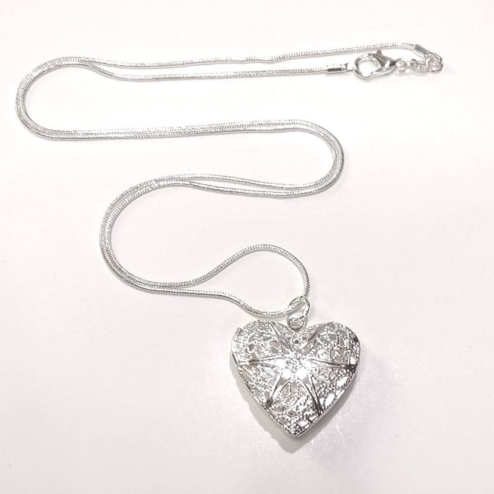 925 Silver Necklace Heart Locket Star Lattice Pattern Valentines Birthday Gift - Picture 3 of 8